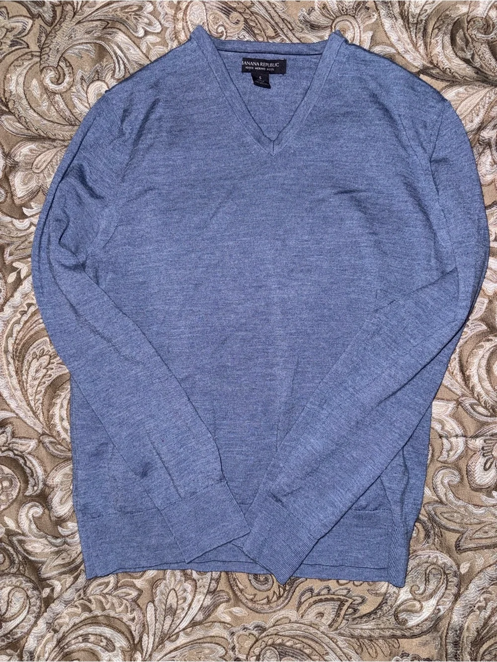 Banana Republic Men's Solid Knit Merino Wool V-Neck Blue Pullover Sweater S